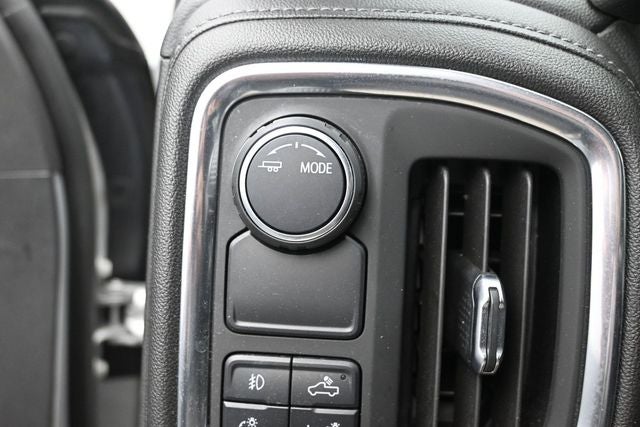 2021 Chevrolet Silverado 1500 2WD Crew Cab Short Bed RST
