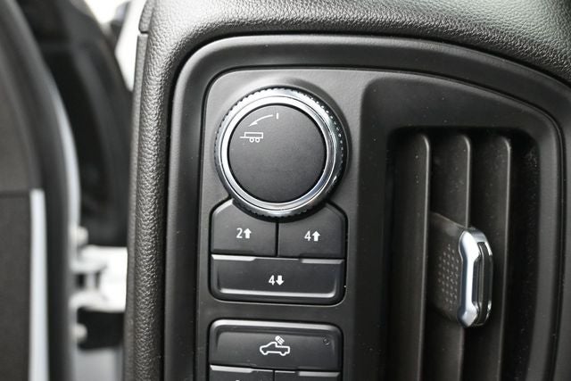 2024 GMC Sierra 2500HD 4WD Double Cab Standard Bed Pro