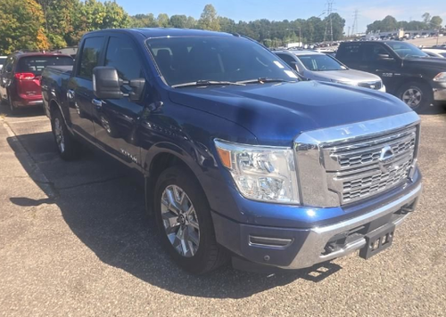 2021 Nissan TITAN Crew Cab SV 4x2