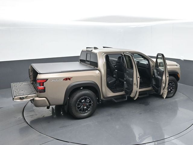 2022 Nissan Frontier Crew Cab PRO-4X 4x4