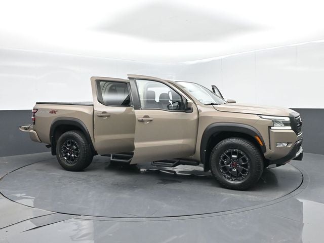 2022 Nissan Frontier Crew Cab PRO-4X 4x4