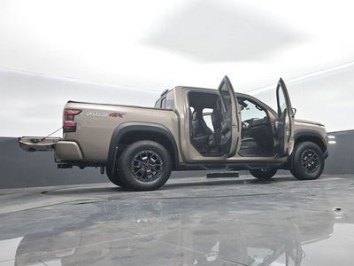 2022 Nissan Frontier Crew Cab PRO-4X 4x4