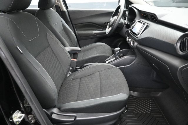 2021 Nissan Kicks S Xtronic CVT