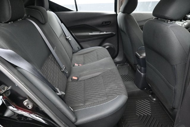 2021 Nissan Kicks S Xtronic CVT
