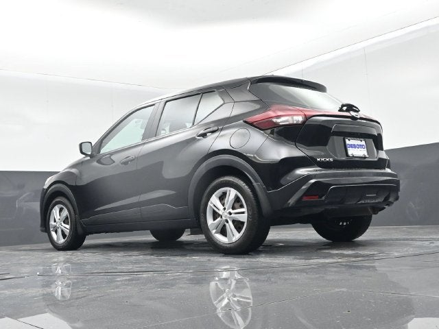 2021 Nissan Kicks S Xtronic CVT