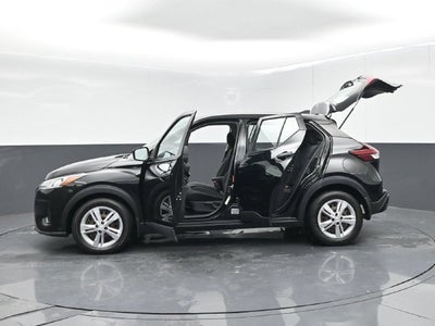 2021 Nissan Kicks S Xtronic CVT