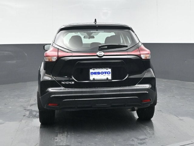 2021 Nissan Kicks S Xtronic CVT