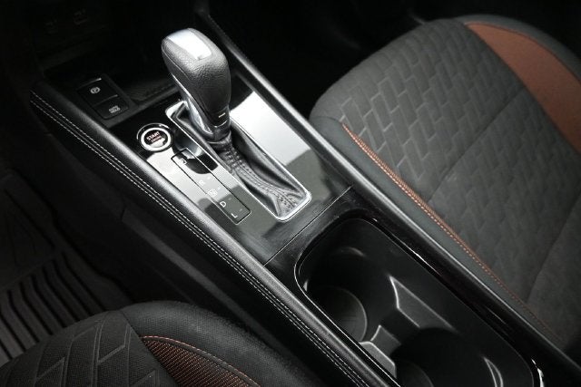 2023 Nissan Kicks SR Xtronic CVT