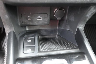 2023 Nissan Kicks SR Xtronic CVT