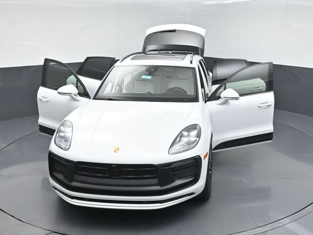 2023 Porsche Macan GTS