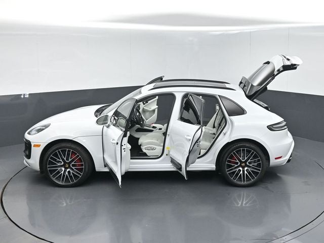 2023 Porsche Macan GTS