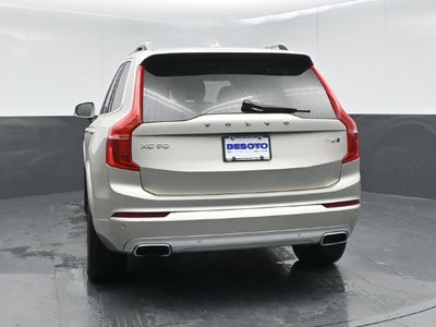 2018 Volvo XC90 T6 Momentum